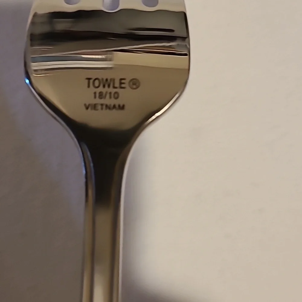 Towle Beaded Antique 18/10 Vietnam Flateware Fork Spoon Knife (Bundle of 14) - Picture 5 of 15